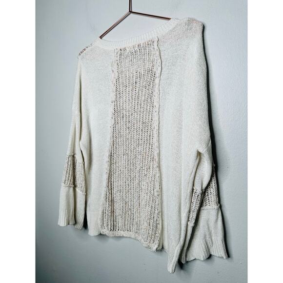 POL Cream Tan Oversized Eyelet Long Sleeves Crewneck Sweater Size Medium - Picture 2 of 7